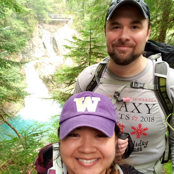 Meet your Posher, Jade - Picture 2 of 3